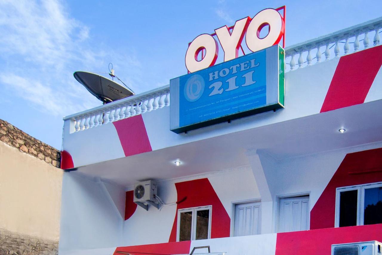 Oyo 2045 Hotel 211 パラパト エクステリア 写真