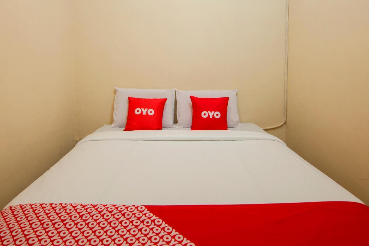 Oyo 2045 Hotel 211 パラパト エクステリア 写真